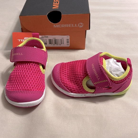 Merrell Bare Steps H2O in Pink NWT - Picture 3 of 3